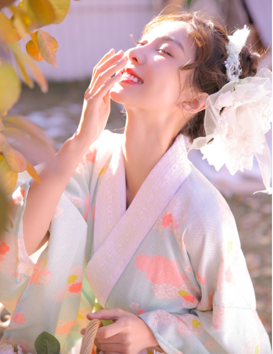 90后清纯小姐姐丸子头治愈系摄影写真图片 6